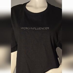 "Micro Influencer" Kenneth Cole Black with Silver Short Sleeve Tee Size Small